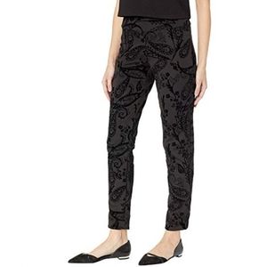 Krazy Larry Paisley Pull on Panta. Size 6.